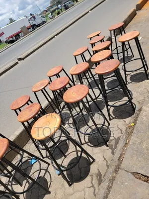 High Kitchen Stools