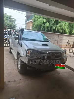 Toyota Hilux 2007 Silver