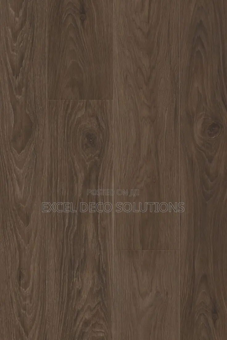 Vinyl Plank Floor Covering – Durable and Beautiful