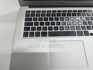 Laptop Apple MacBook Air 2017 8GB Intel Core i5 SSD 256GB
