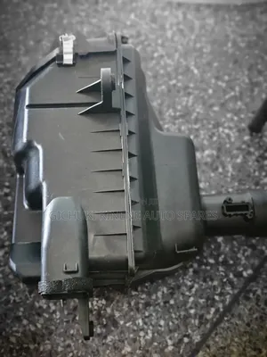 Aircleaner Housing,7l,Prado (Diesel/Petrol)