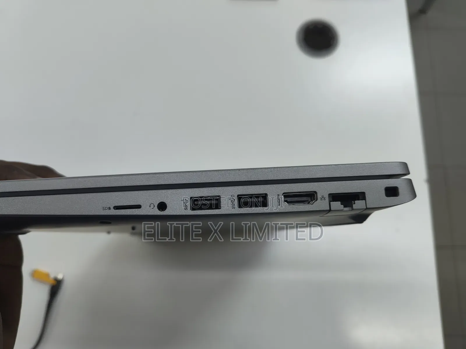 New Laptop Dell Latitude 5530 8GB Intel Core i7 SSD 512GB