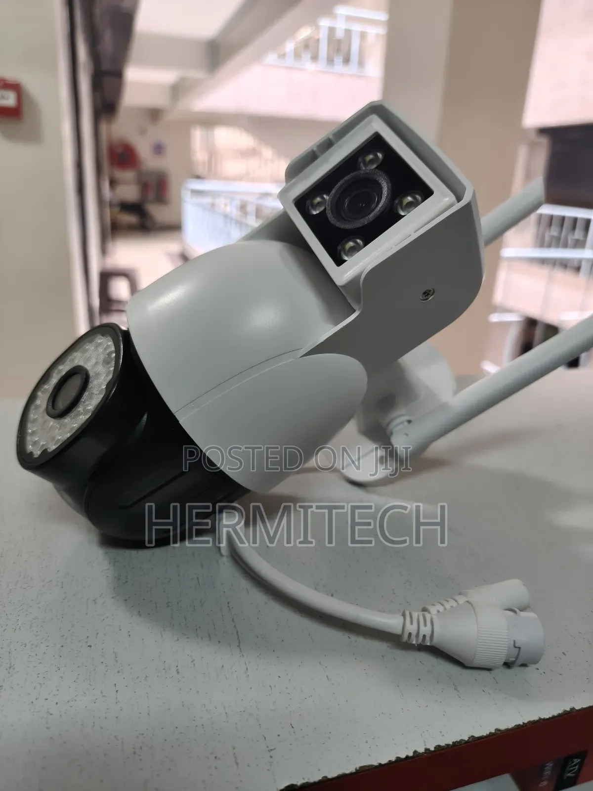 Top Surveillance Security Camera Wireless CCTV Dual Lens 4g Electric