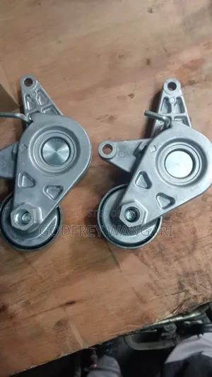 Suzuki Wagon R Tensioner