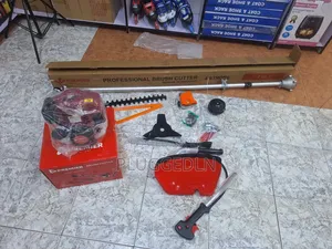 Premier 4-in-1 Brush Cutter - 4 Stroke.