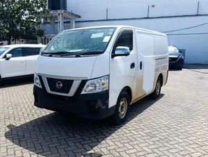 Nissan Caravan (Urvan) 2019 White