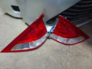 Honda Insight Rear Lights No Cracks