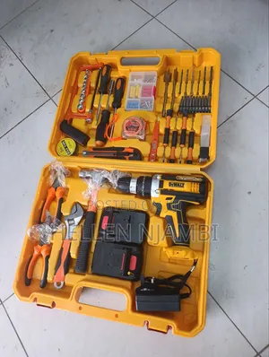 Dewalt Cordless Drill Toolkit 21v