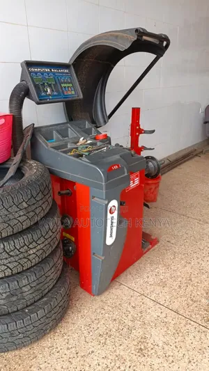 Lstest Technology Wheel Balancer Machine With All Accessories