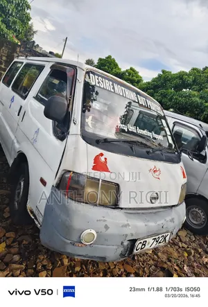 Nissan Vanette 2009 White