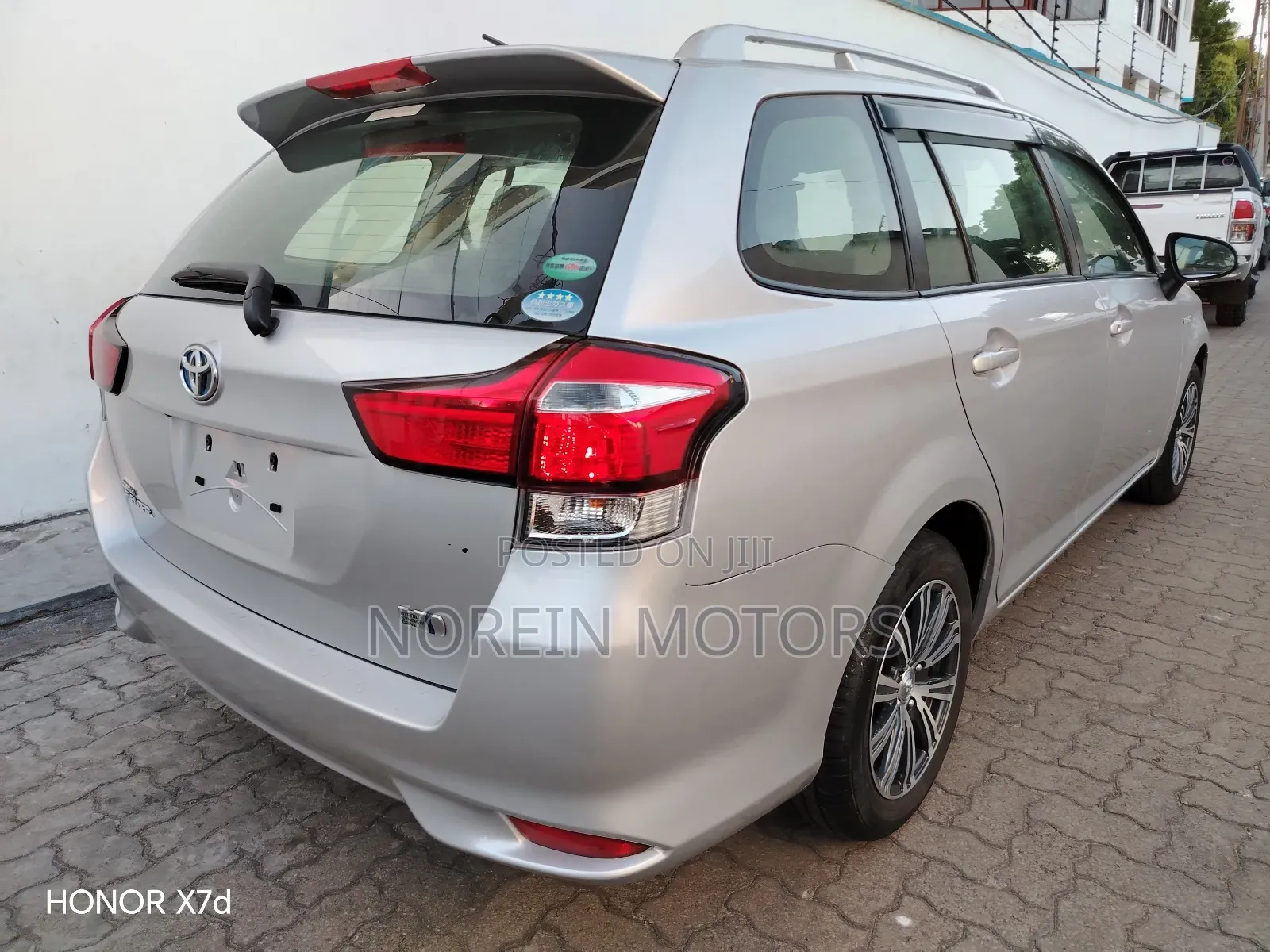 Toyota Corolla Fielder 2019 Silver