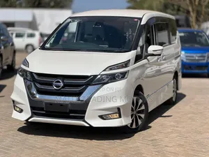 Nissan Serena 2018 White
