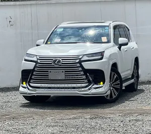 Lexus LX LX 600 2023 White