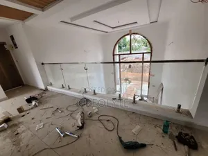 Modern Balcony Glass Railings
