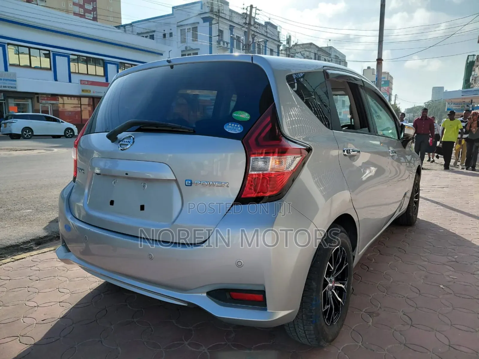 Nissan Note 2018 Silver