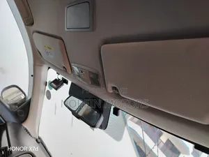Mitsubishi Outlander 2018 White