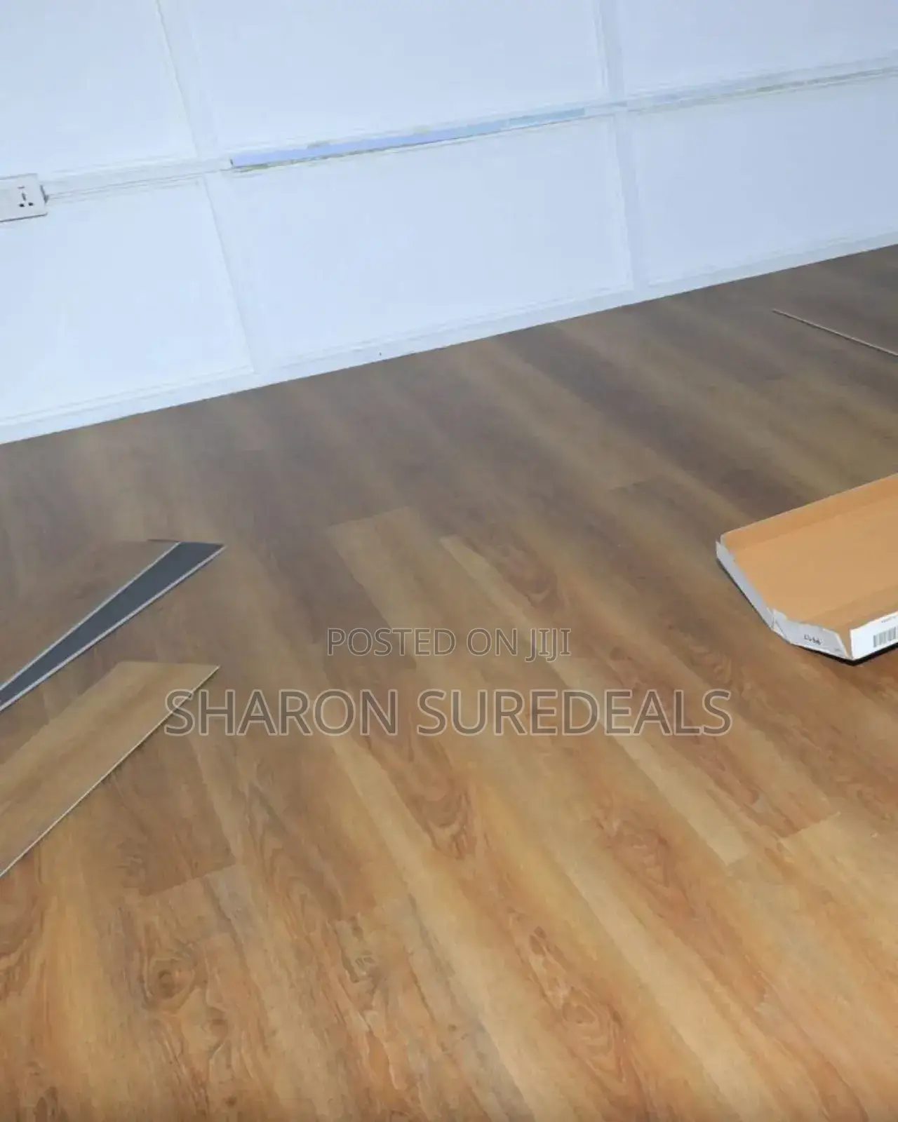 Quality SPC Flooring 5mm Thickness