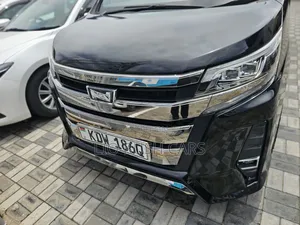 Toyota Noah 2018 Black