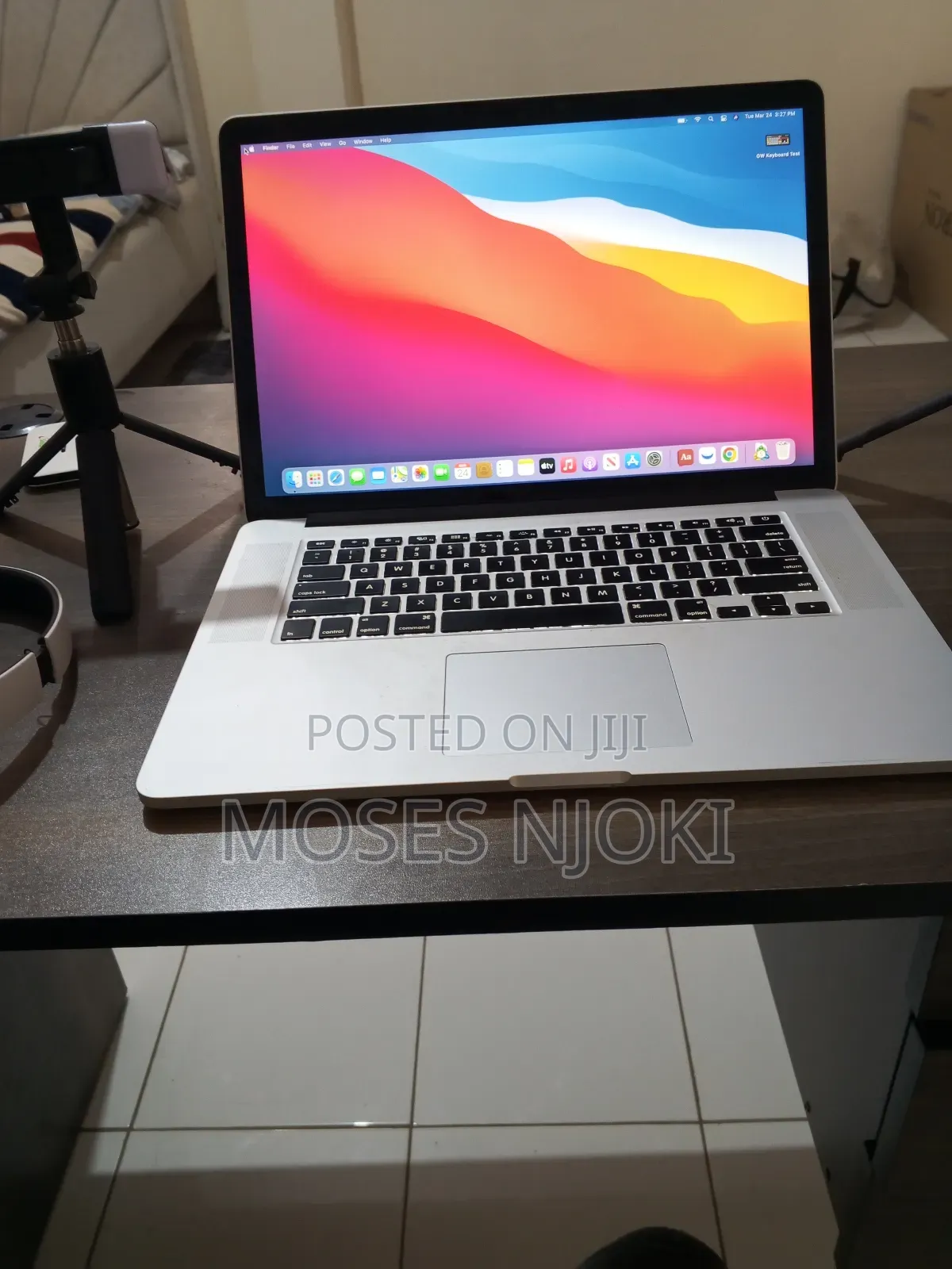 Complete Working Desk Plus a Macbook Laptop