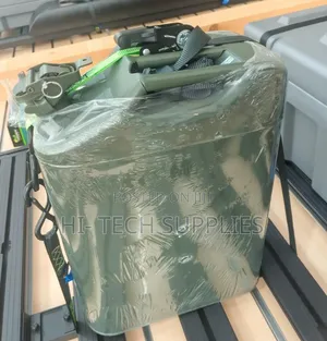 Portable Metallic Fuel Jerrican 20l With Spout Nozzle
