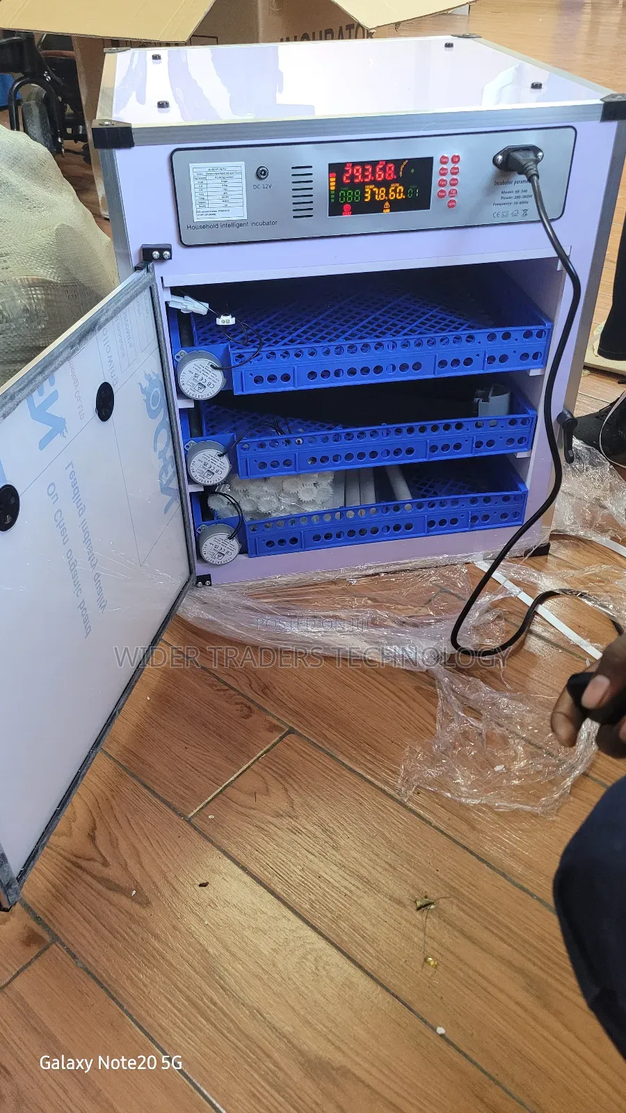 204-Egg Capacity Automatic Egg Incubator