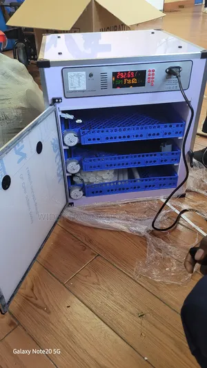204-Egg Capacity Automatic Egg Incubator