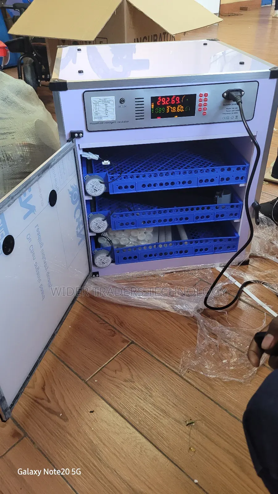 204-Egg Capacity Automatic Egg Incubator
