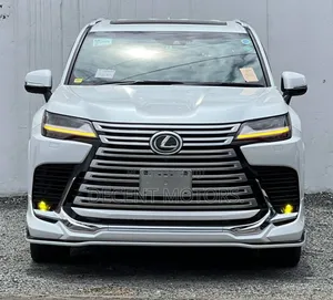 Lexus LX 600 2023 White