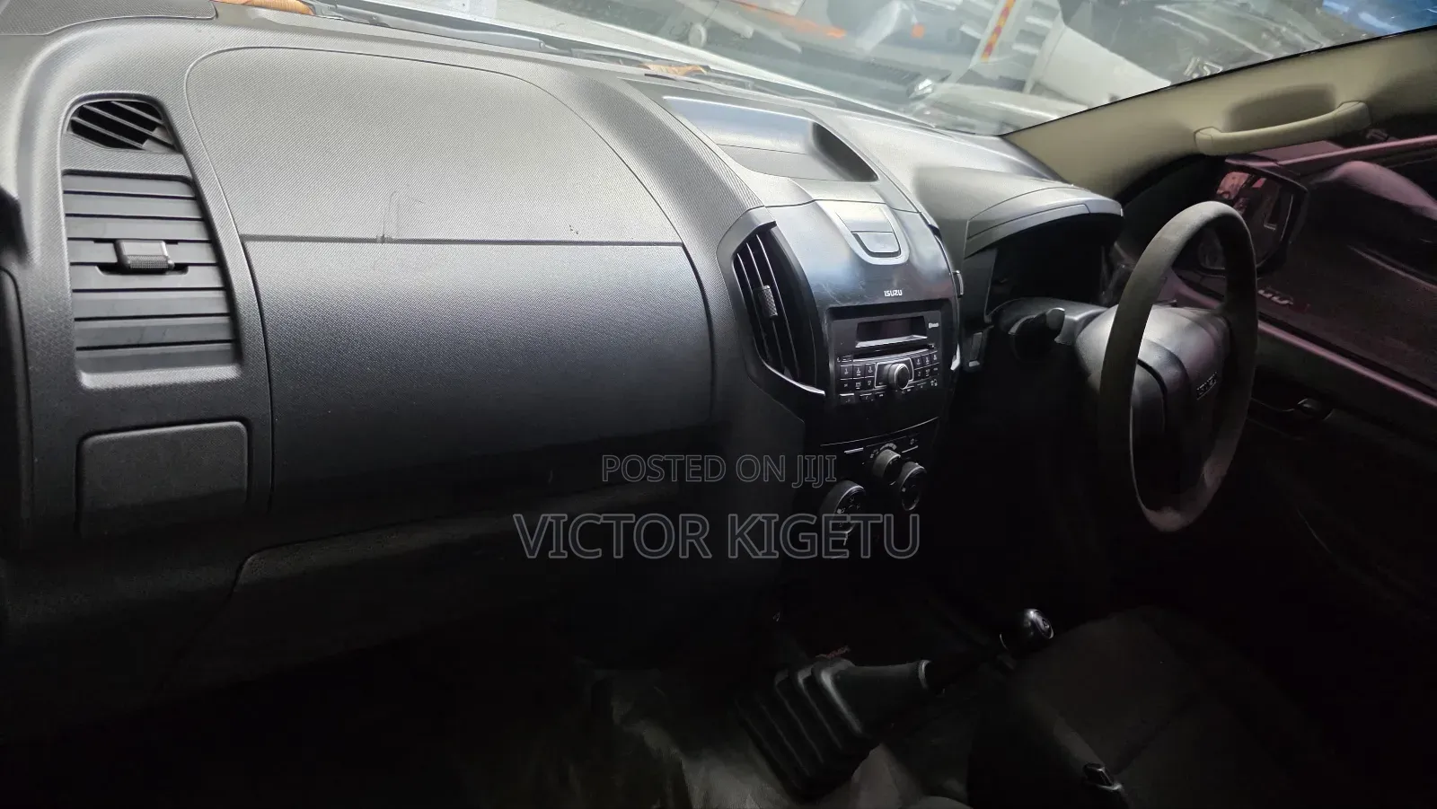 Isuzu D-MAX 2021 White