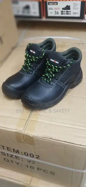 Strong Safety Boots | Durable | Perfect for Construction Work