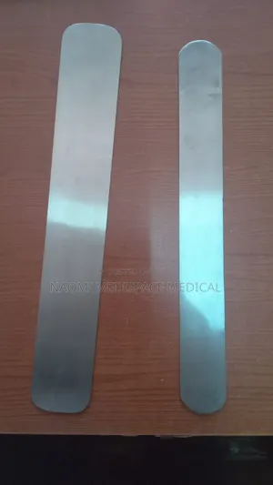 Malleable/Ribbon Retractor