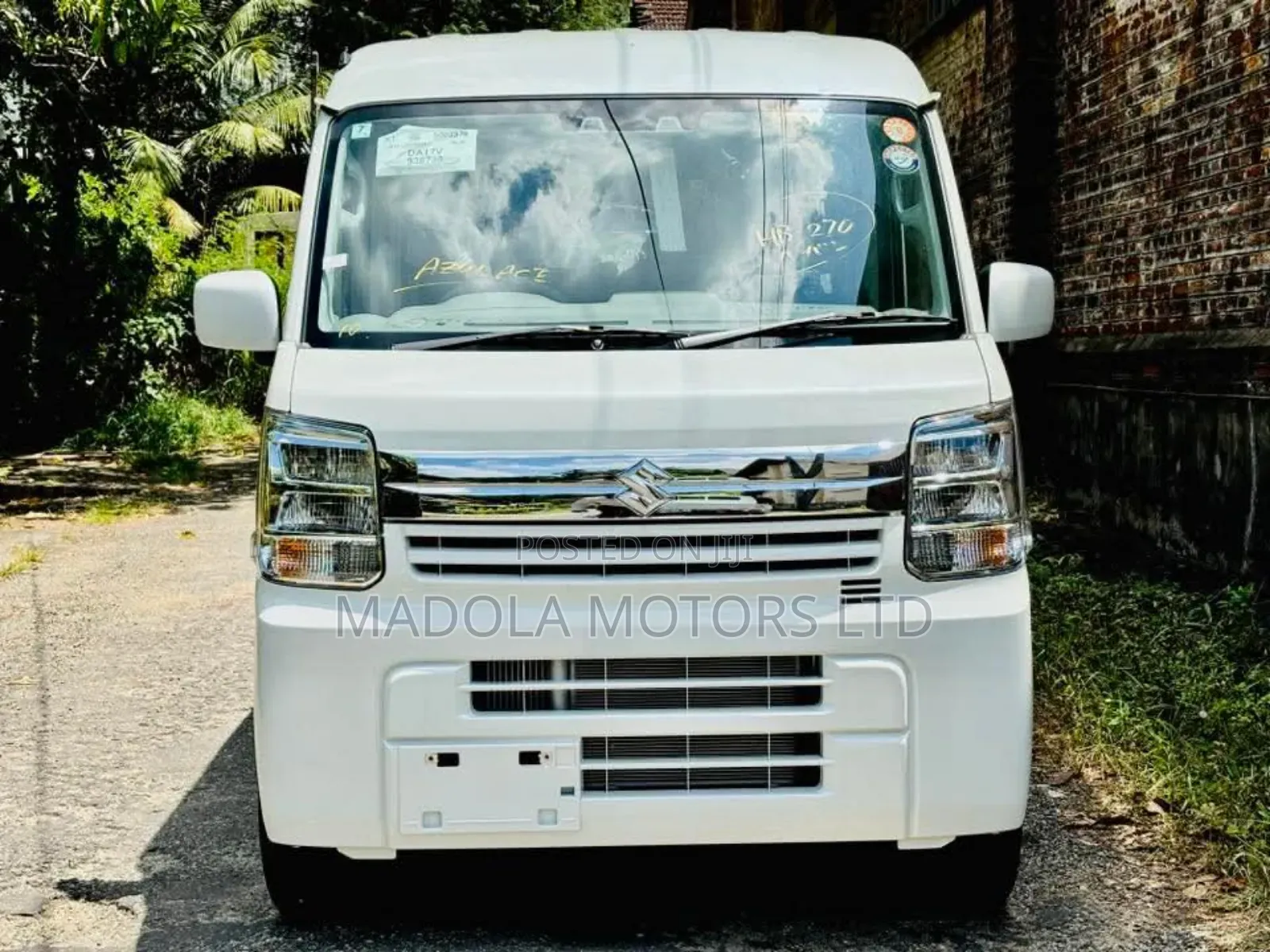 Suzuki Every Wagon 2019 White