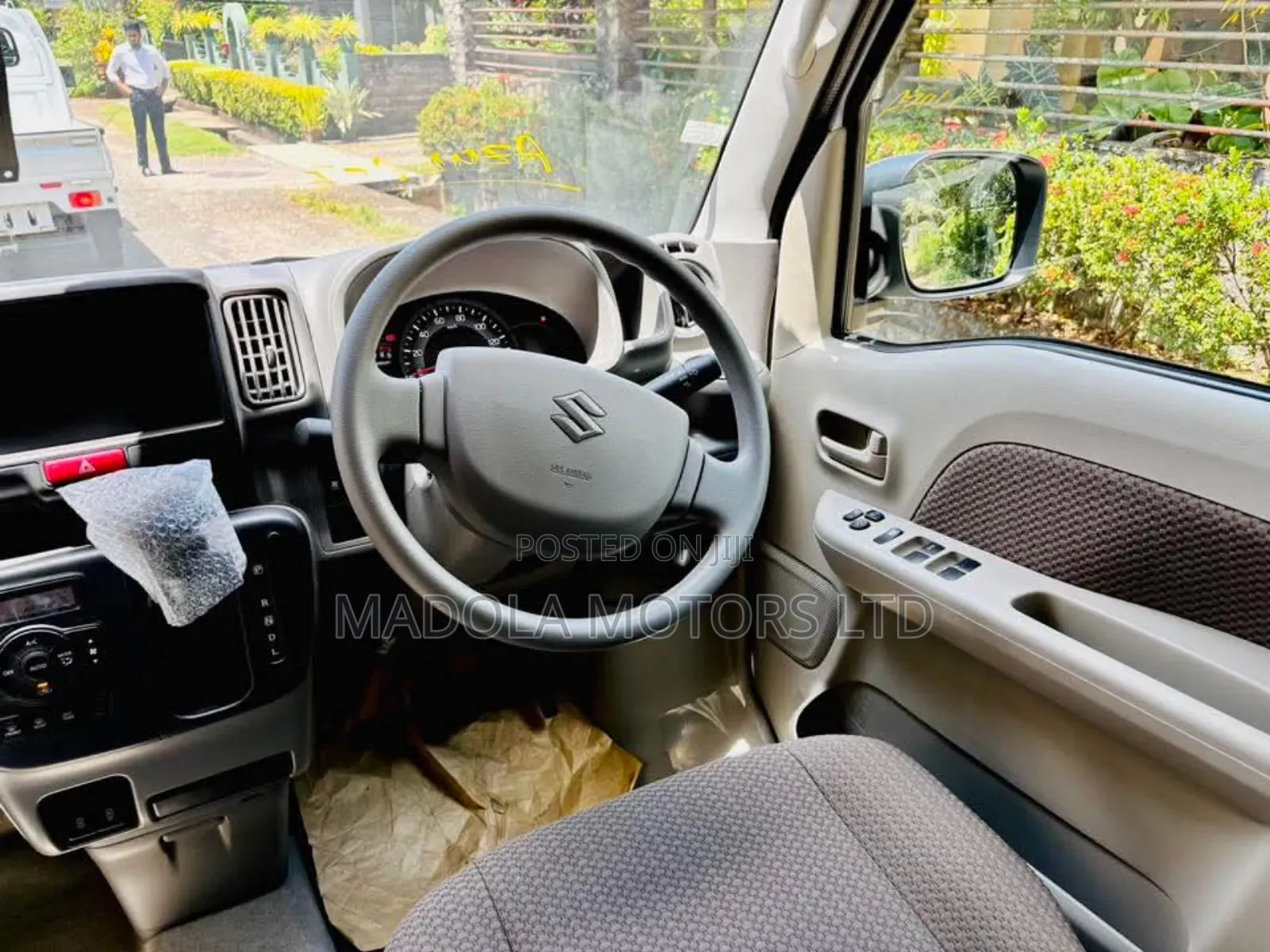 Suzuki Every Wagon 2019 White