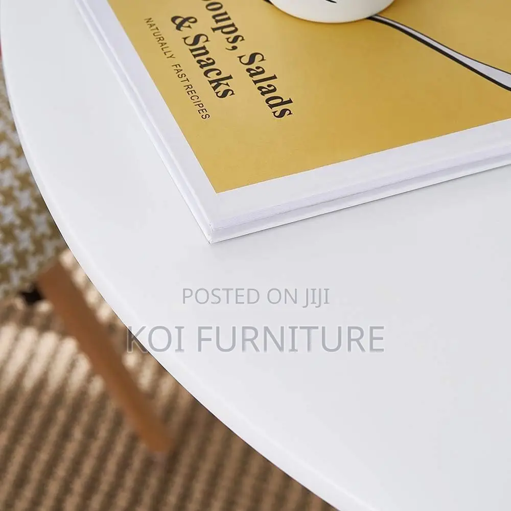 Coffee Table; Sleek Round Marble Coffee Table