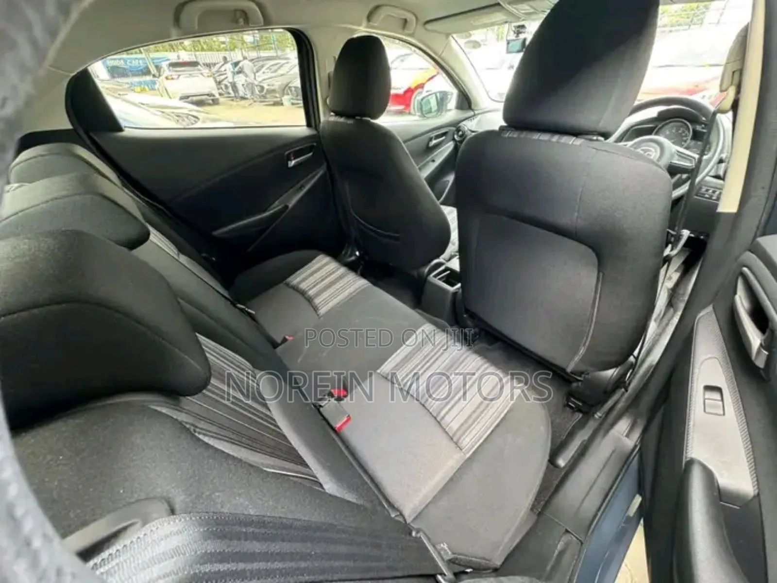 Mazda 2 2019 Blue