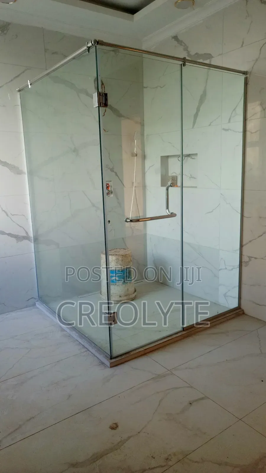 Frameless Shower Glass Partition