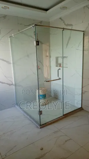 Frameless Shower Glass Partition