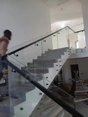 Modern Staircase Glass Railings 