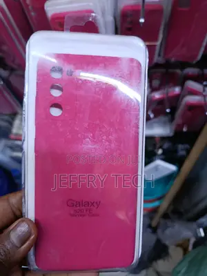 Froli Samsung Galaxy S20 Fe Liquid Silicone Case With Cloth Lining