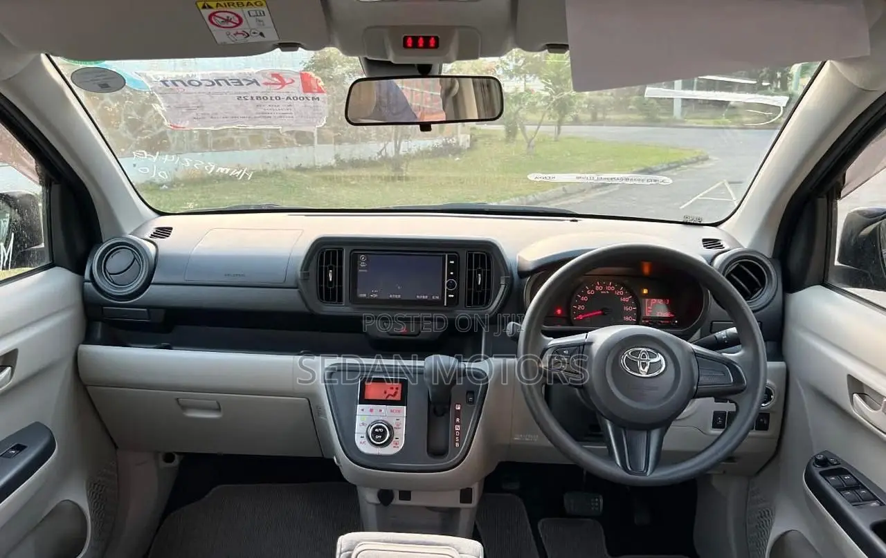 Toyota Passo 2019 Brown