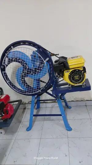 3 Blade Petrol Powered Chaffcutter With 7.5hp Engine
