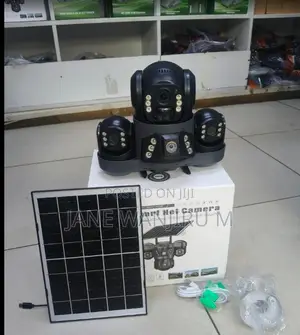 Easy Wireless Installation Outdoor Wifi Solar Triple Lens CCTV Camera