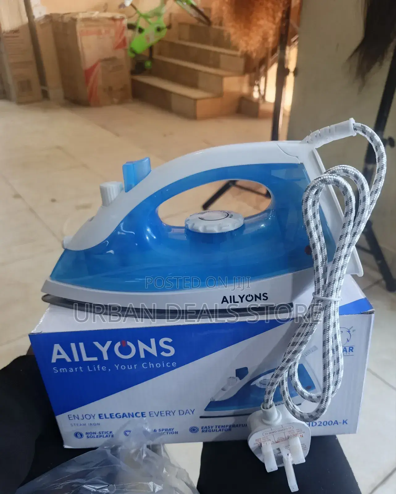 Ailyons Steam Iron