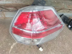 Nissan Ex Trail 2015 Taillight