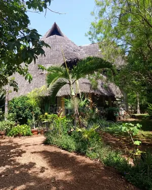 3bdrm House in Neptune, Diani for sale