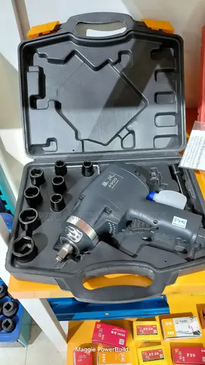 Heavy Duty Pneumatic Impact Wrench Half Inch Complete Set