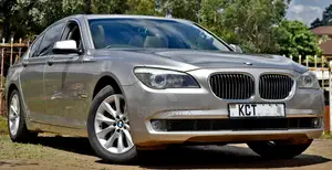 BMW 740 2011 Gray