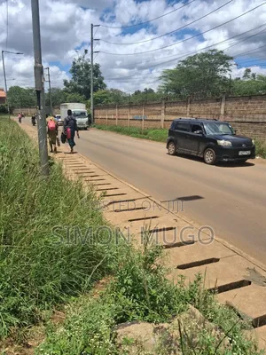 Roysambu Thika Rd Commercial 40x80 Plot Ideal for Garage or Warehouses