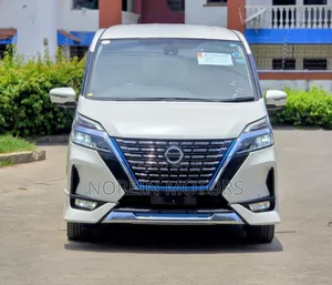 Nissan Serena 2019 Pearl