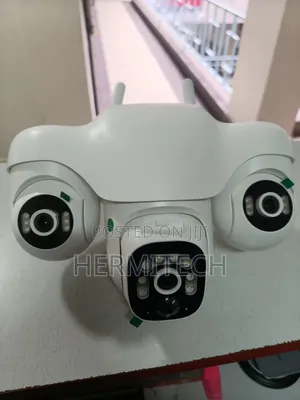 Triple Lens 3 PTZ Solar Powered PTZ Cameras